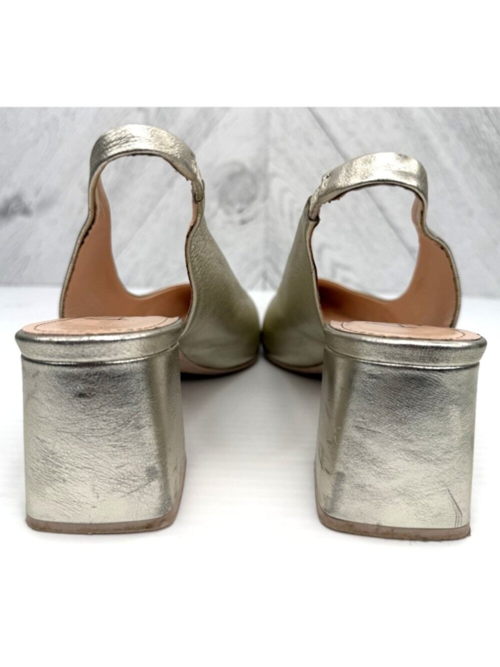 AGL Dodi Slingback Pumps Womens 8.5 Gold Metallic Leather Pointed Block Heel - Picture 5 of 16